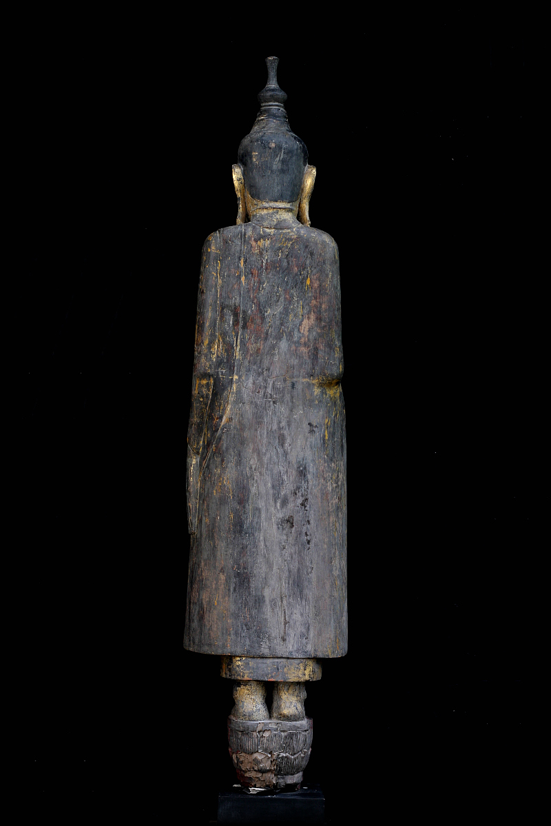 Extremely Rare 18C Wood Burmese Ava Buddha #CA1078